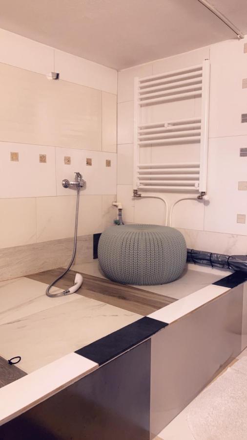 Boutique Suite 2 Cluj-Napoca Eksteriør bilde